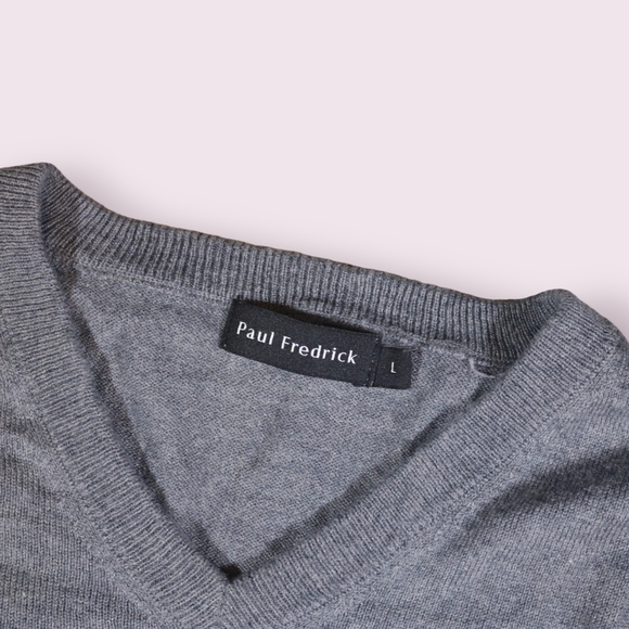 Paul Frederick Mens Silk, Cotton, Cashmere Grey Blend Sweater Vest V Neck Size L - Picture 3 of 7